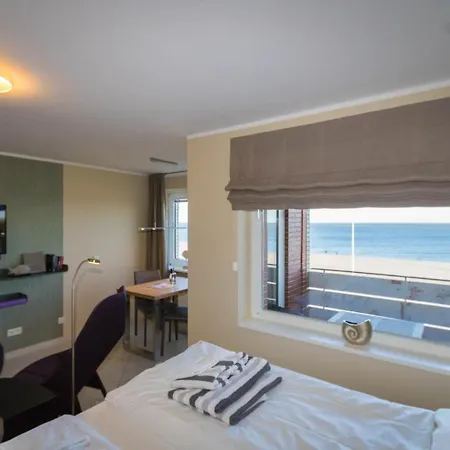 Bi Fueuertoorm Hörnum